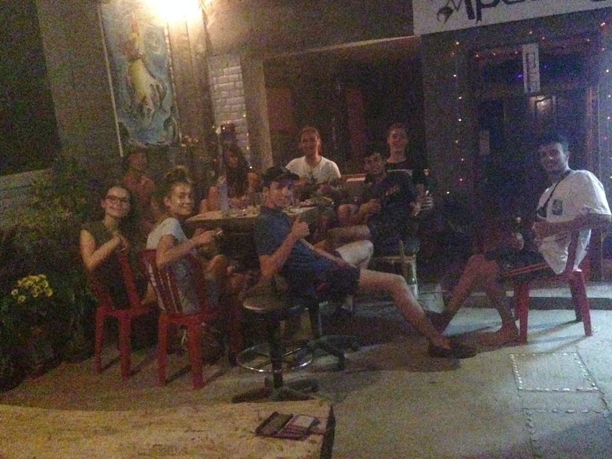 Apollo Hostel Lovina  Ngoại thất bức ảnh
