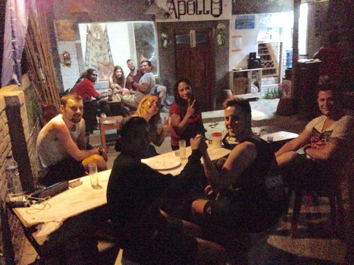 Apollo Hostel Lovina  Ngoại thất bức ảnh