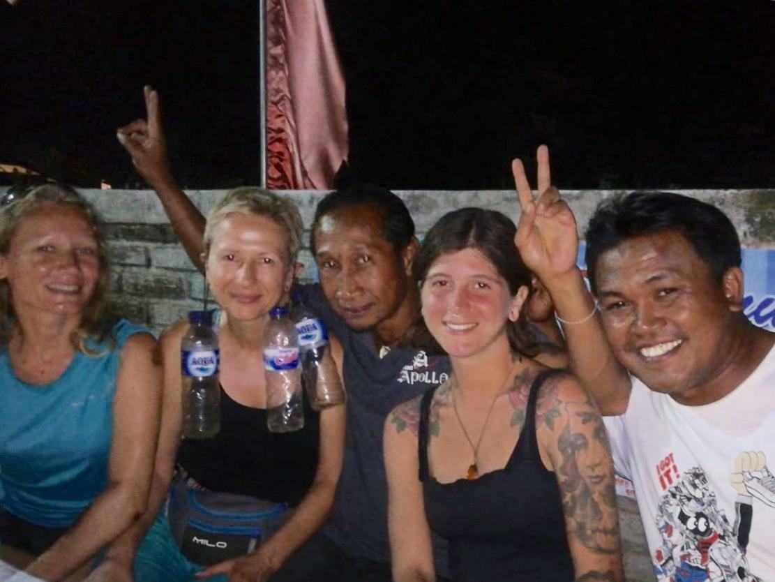 Apollo Hostel Lovina  Ngoại thất bức ảnh