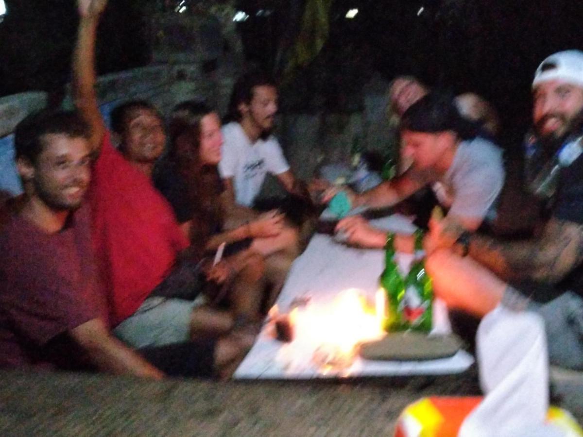 Apollo Hostel Lovina  Ngoại thất bức ảnh